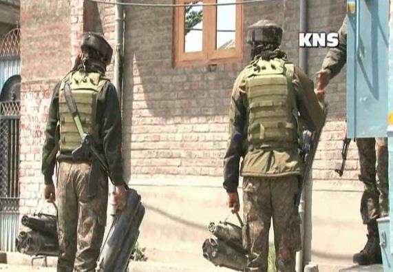 Gunfight at Chattabal Srinagar ends, 3 LeT militants killed: Police